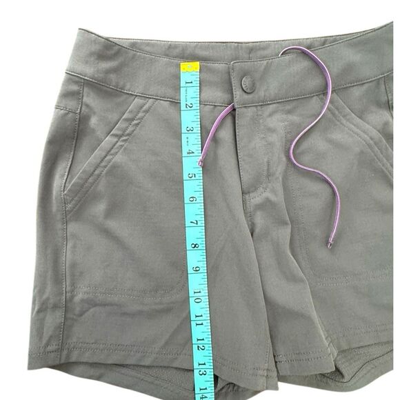 New! The North Face Women's Flat Front Amphibious Short Graphite Grey Size 2 NWT - Picture 8 of 10